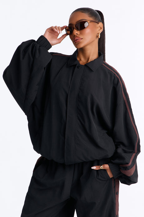 In Rhythm Snap Button Windbreaker Pant Set - Black