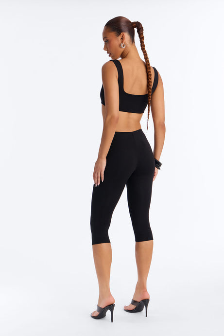 Vivian Premium Modal Capri Set