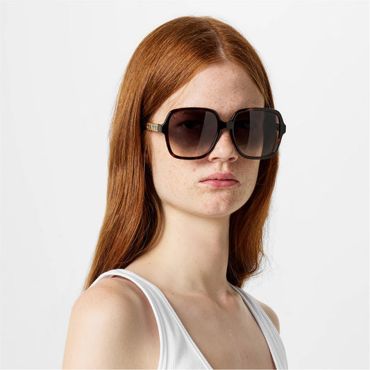 Gucci Logo Oversized Sunglasses