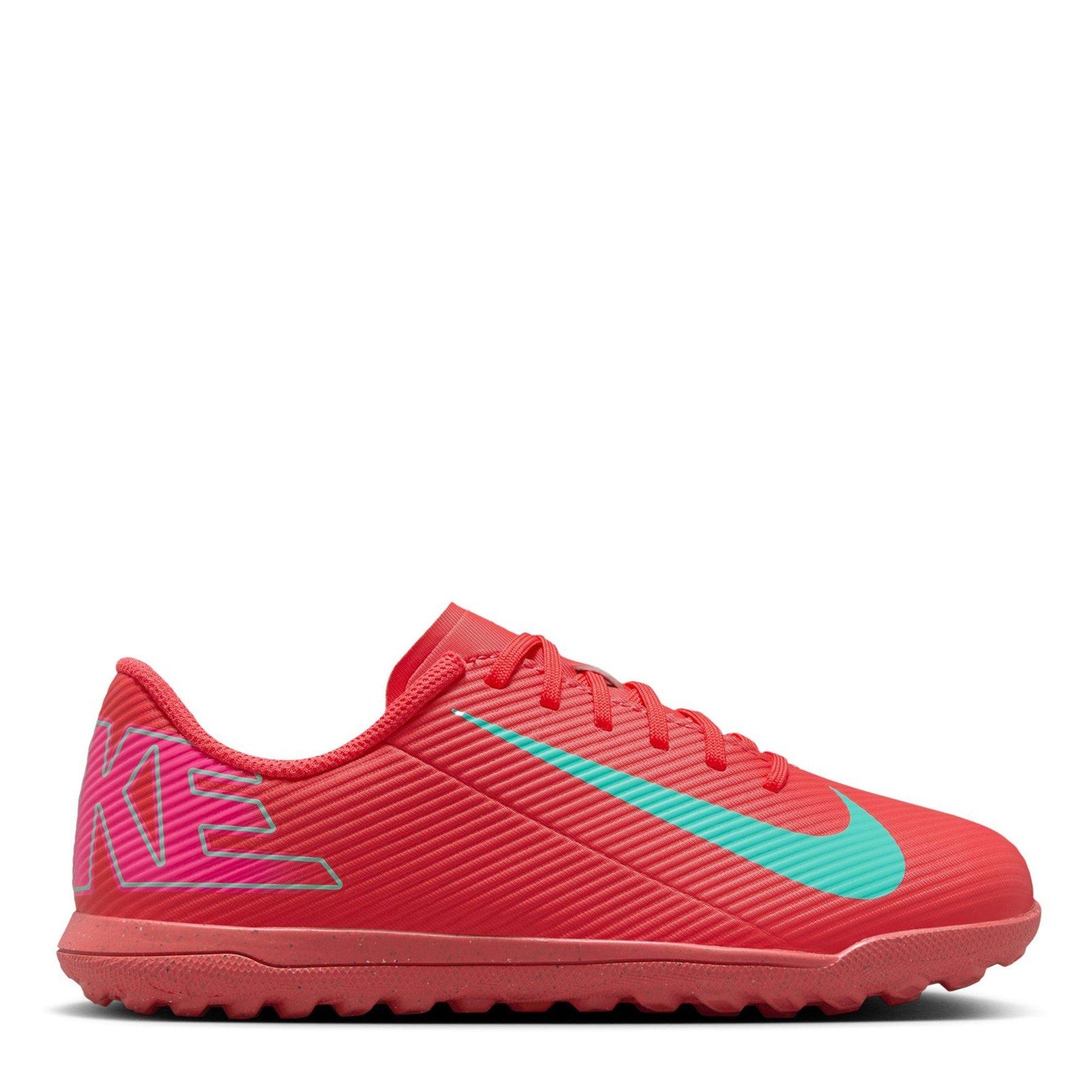 Nike Mercurial Vapor 16 Club Juniors Astro Turf Football Boots
