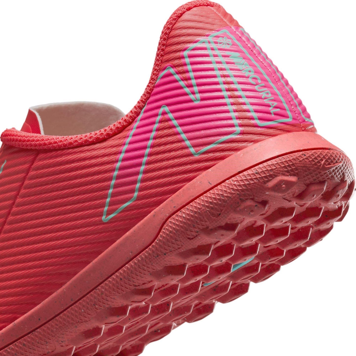 Nike Mercurial Vapor 16 Club Juniors Astro Turf Football Boots