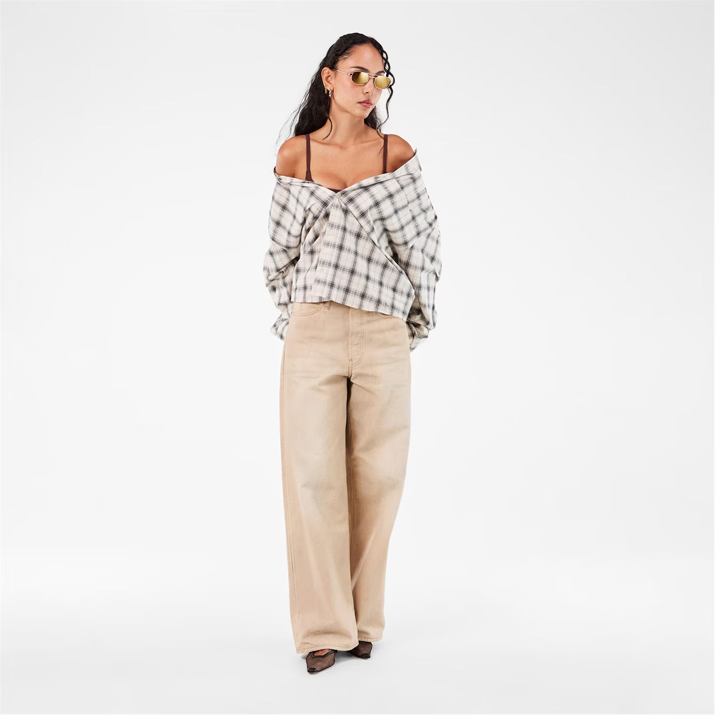 Unisex Vaiden Sunglasses, Bold Contemporary Style