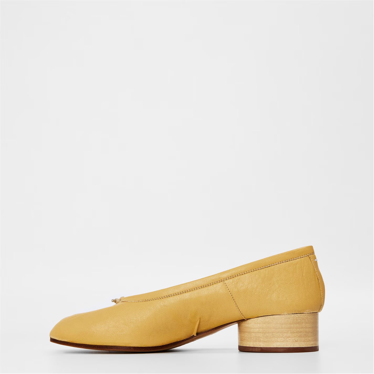 Tabi Ballet Court Heel Pumps