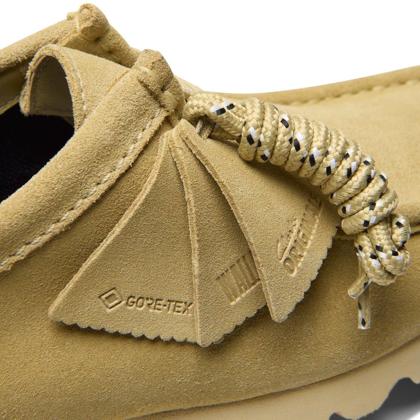 Clarks Originals Men's Wallabee GTX Moc Toe Formal Shoes