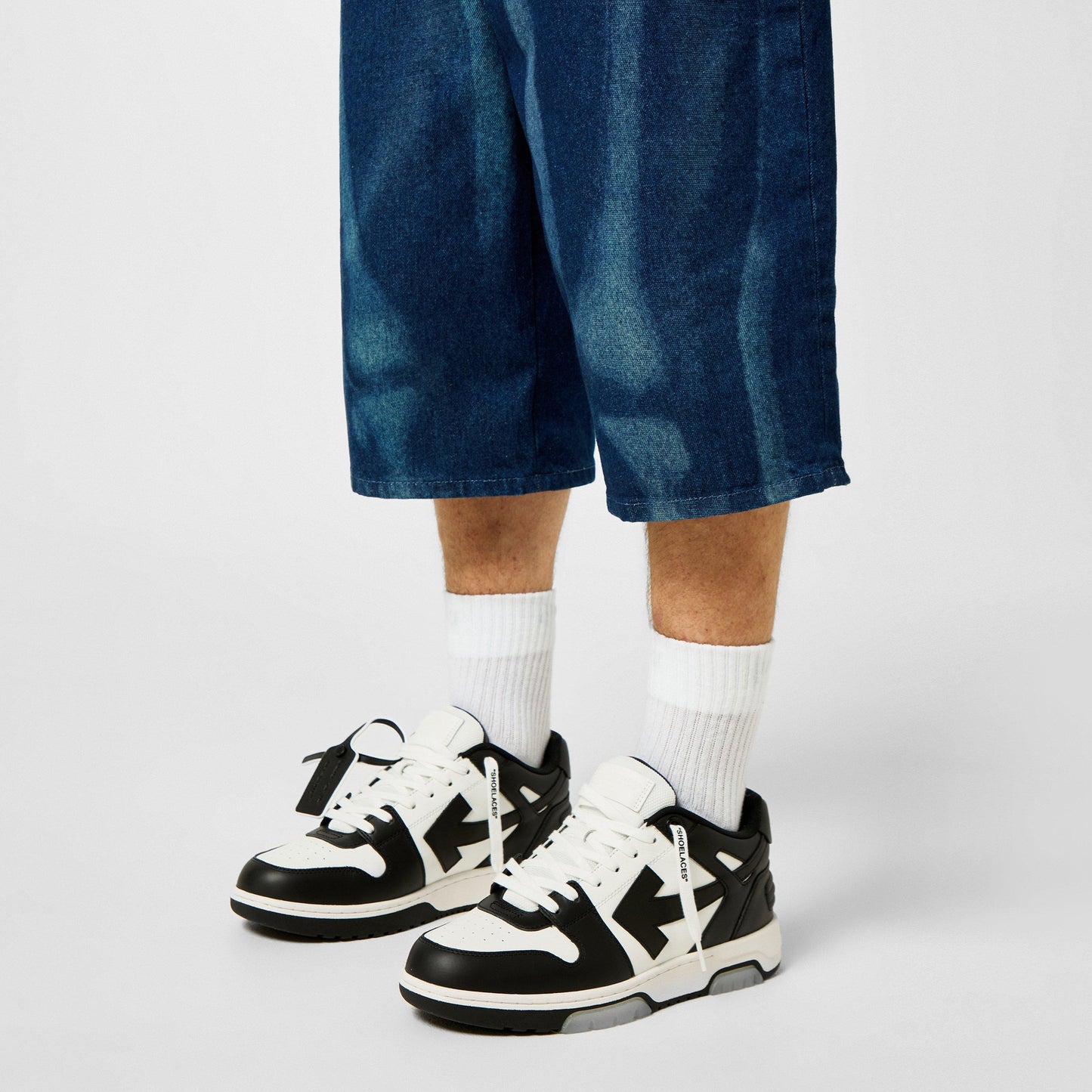 Off White Men's Out Of Office Classic Trainers, Trademark Branding