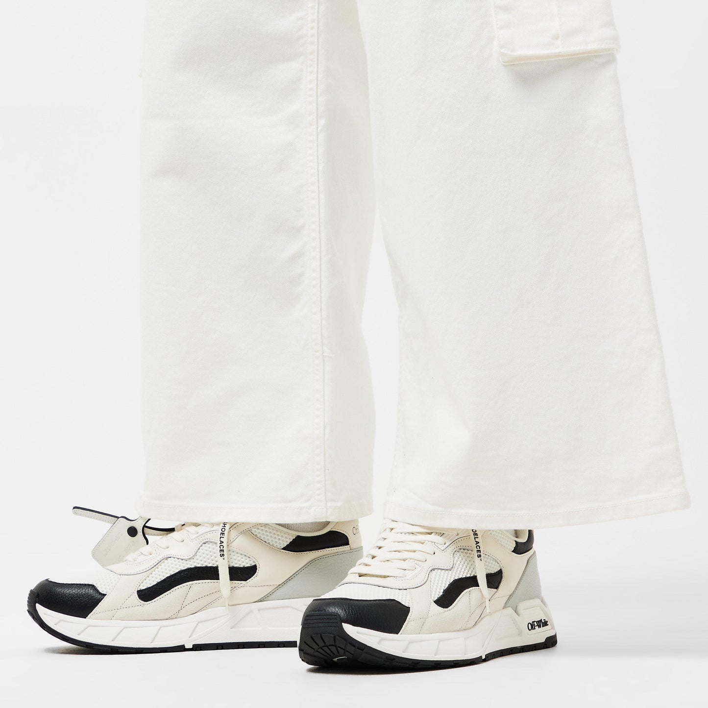 Men's Kick-Off Panelled Chunky Low Silhouette Sneakers
