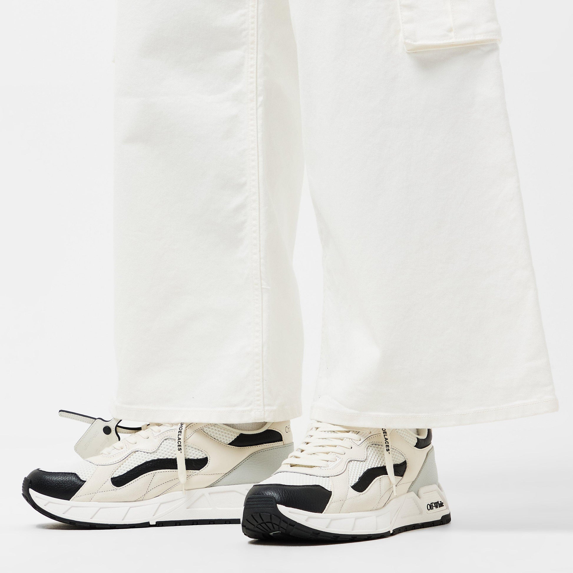 Men's Kick-Off Panelled Chunky Low Silhouette Sneakers