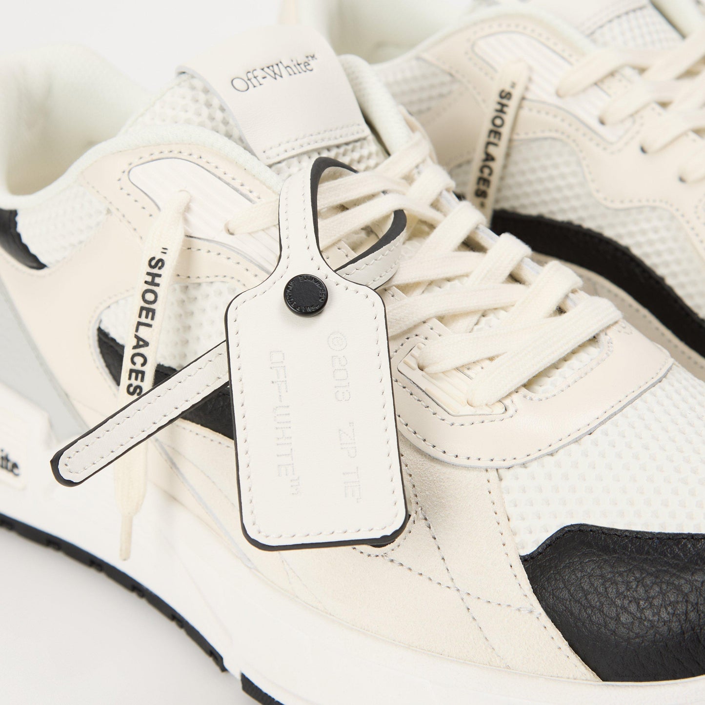 Men's Kick-Off Panelled Chunky Low Silhouette Sneakers