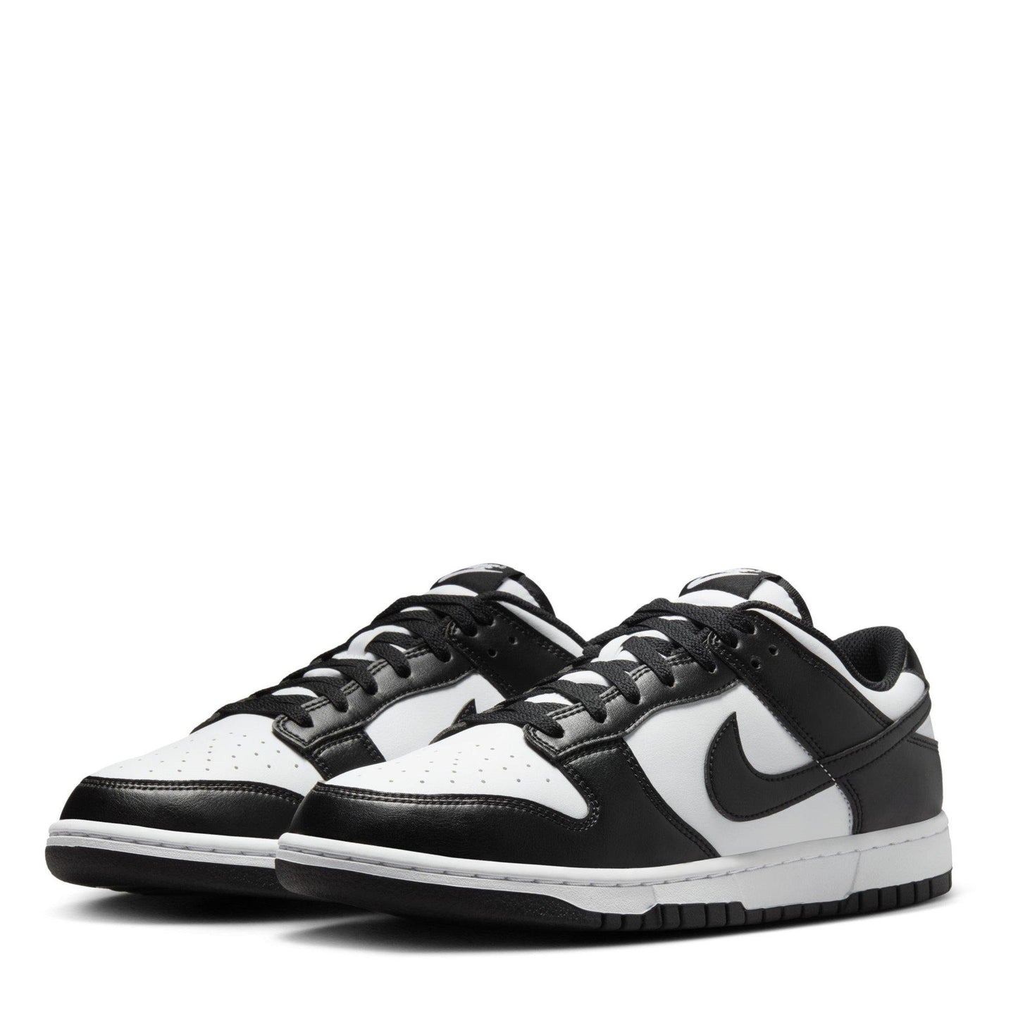 Nike Dunk Low Trainers
