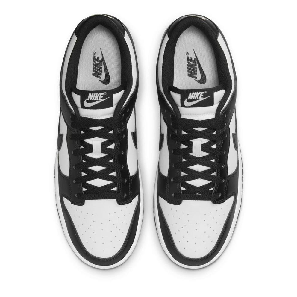 Nike Dunk Low Trainers