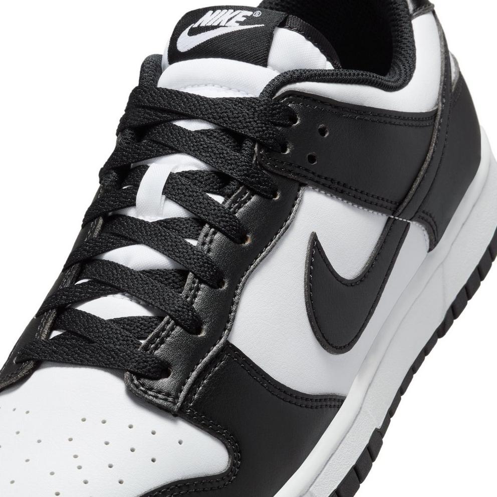 Nike Dunk Low Trainers