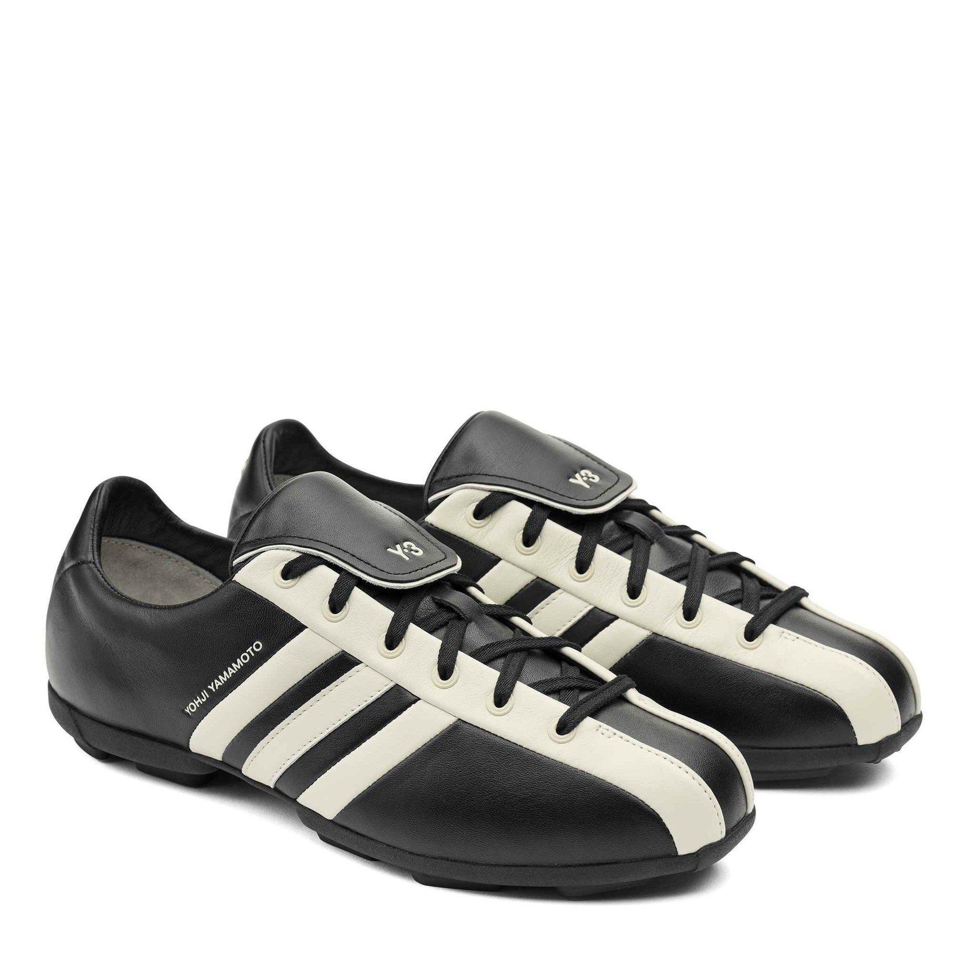 Y3 Field Trainers