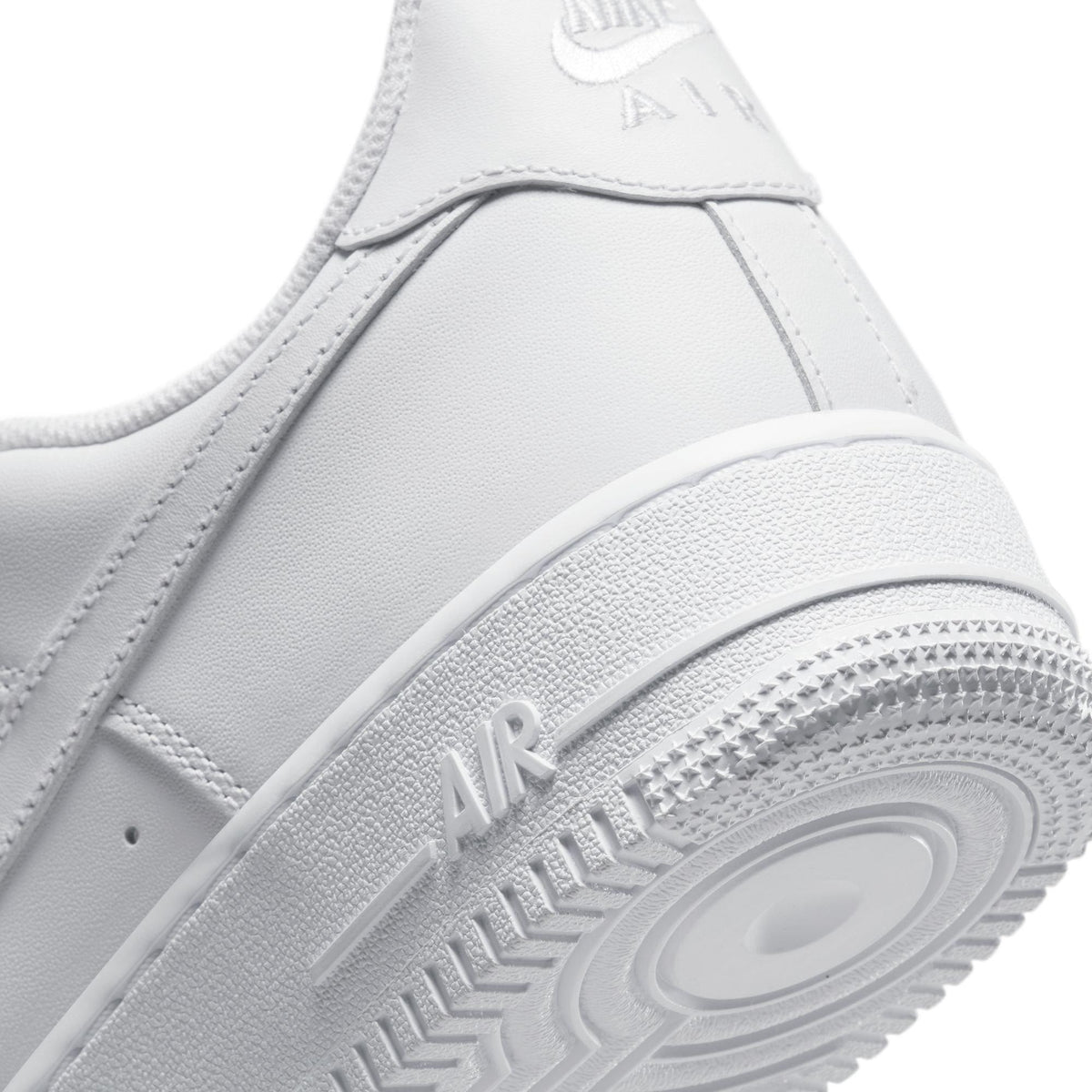Nike Mens Air Force 1 07 Shoes