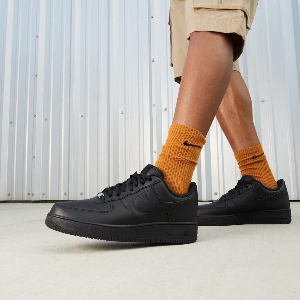 Nike Mens Air Force 1 07 Shoes