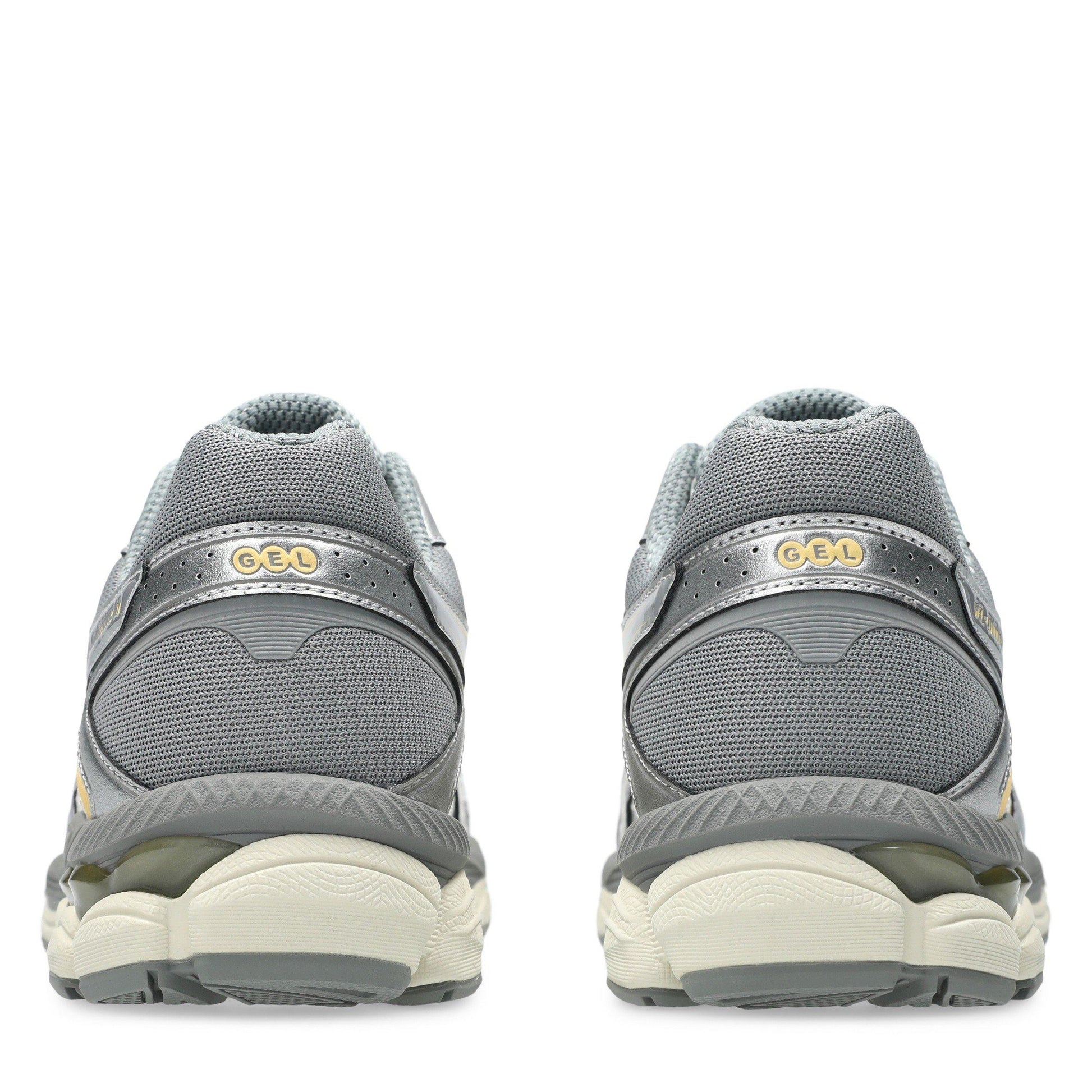 Asics Mens GEL-Cumulus 16 FluidRide GEL Cushioning Trainers