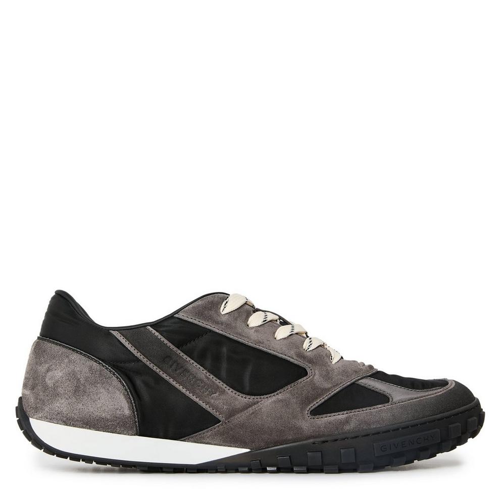 GIVENCHY GIV Glide Sneaker Sn64