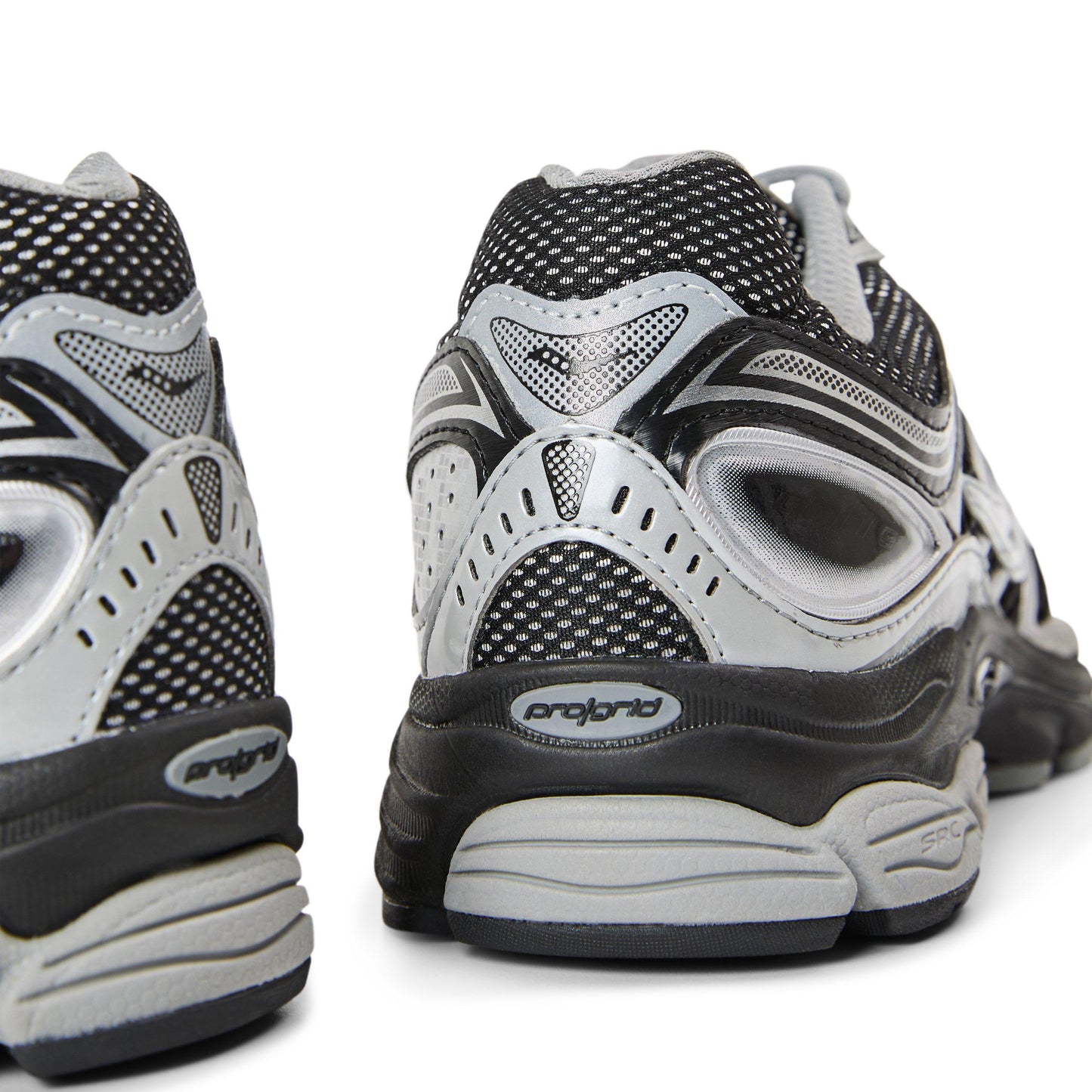 Saucony Progrid Omni 9