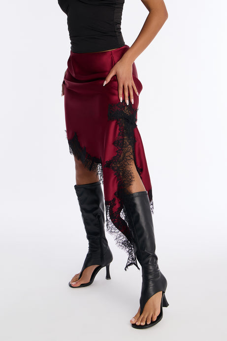 Sanyana Knee High Thong Boots - Black
