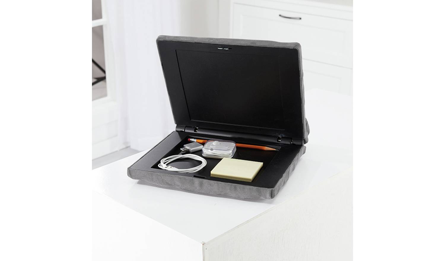 JML Pill O Pad Foldaway