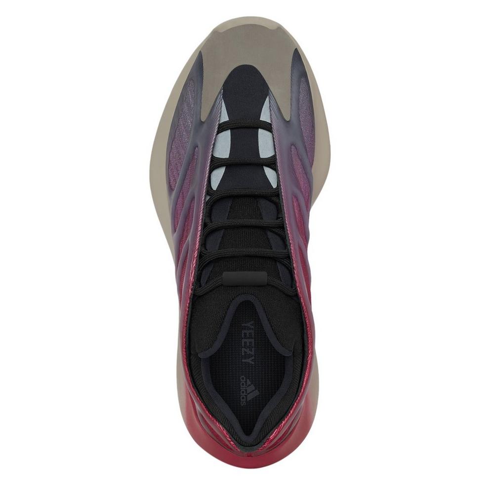 Unisex 700 V3 Futuristic Design Trainers