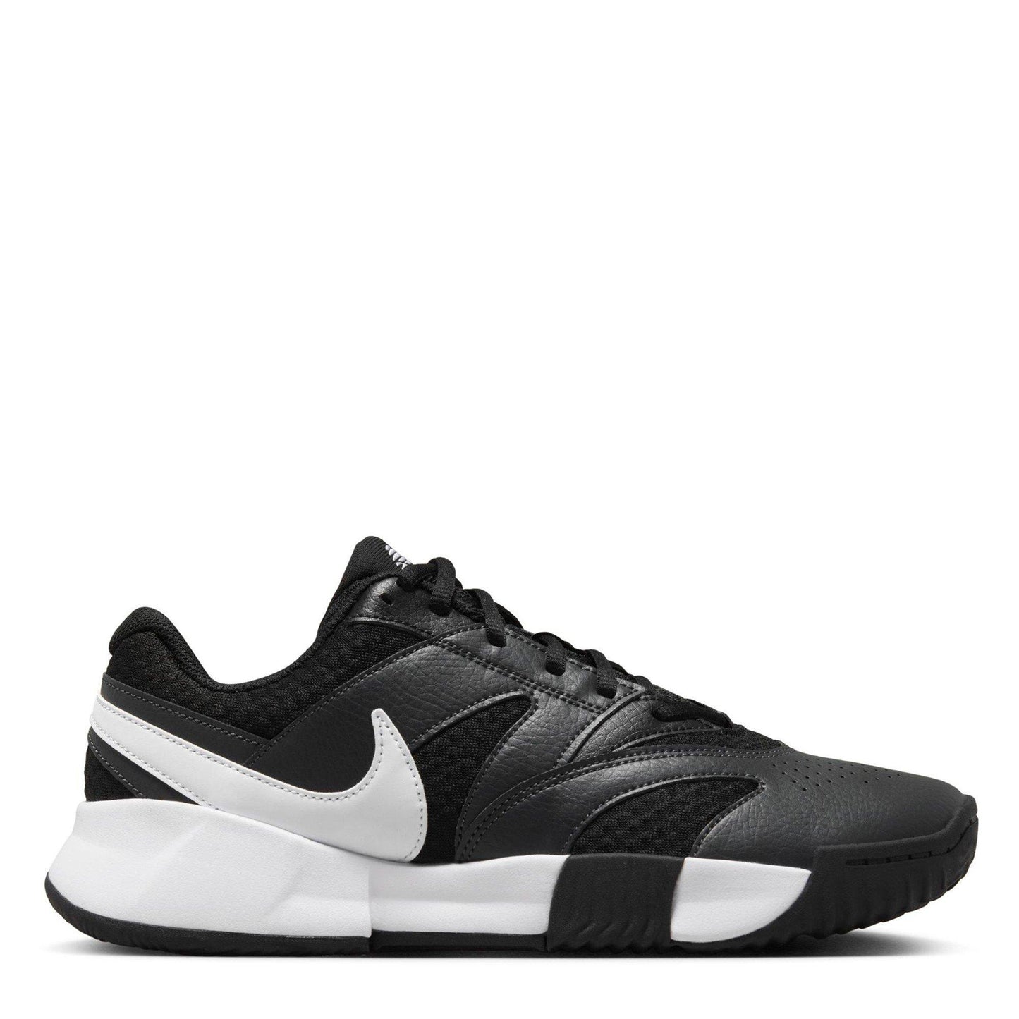 Nike Women's Court Lite 4 Tennis Shoes