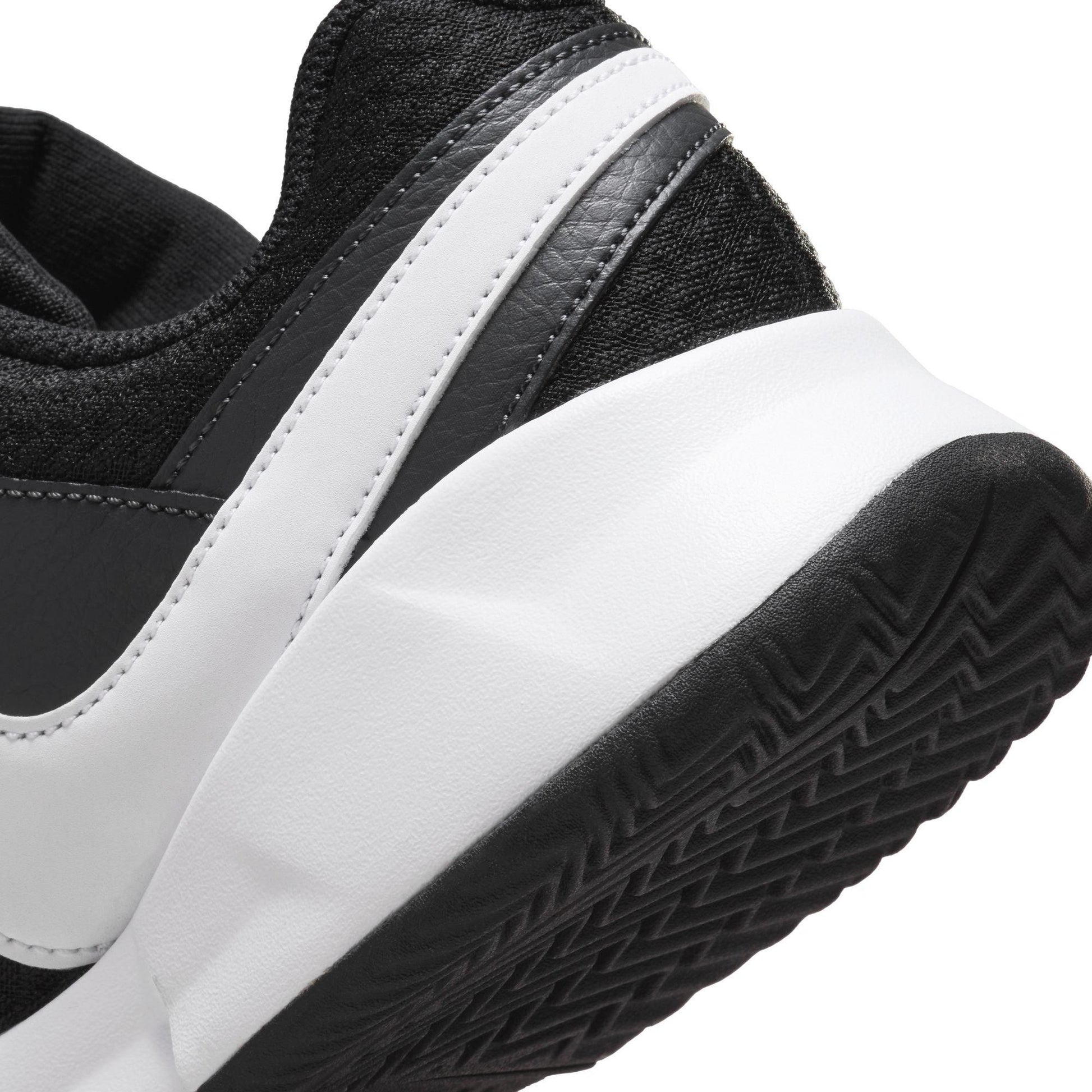 Nike Women's Court Lite 4 Tennis Shoes