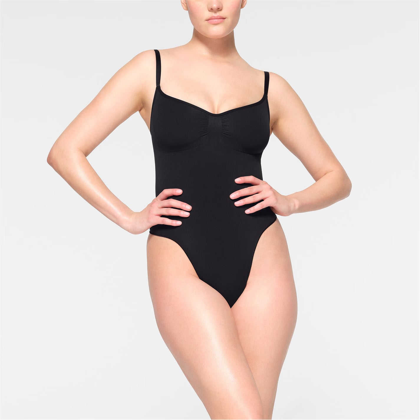 SKIMS Womens Seamless Sculpt Thong Bodysuit