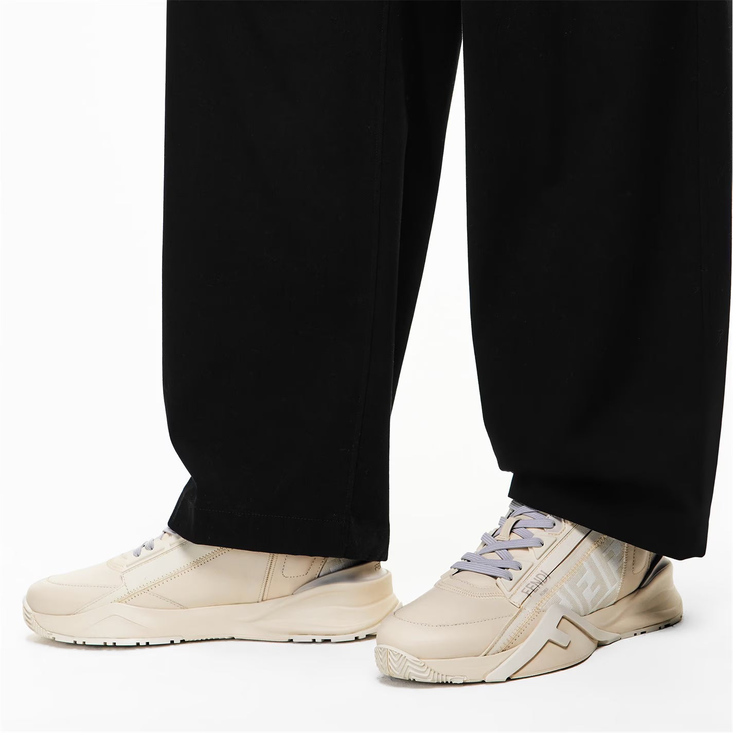 Fendi Flow Sneaker Sn00