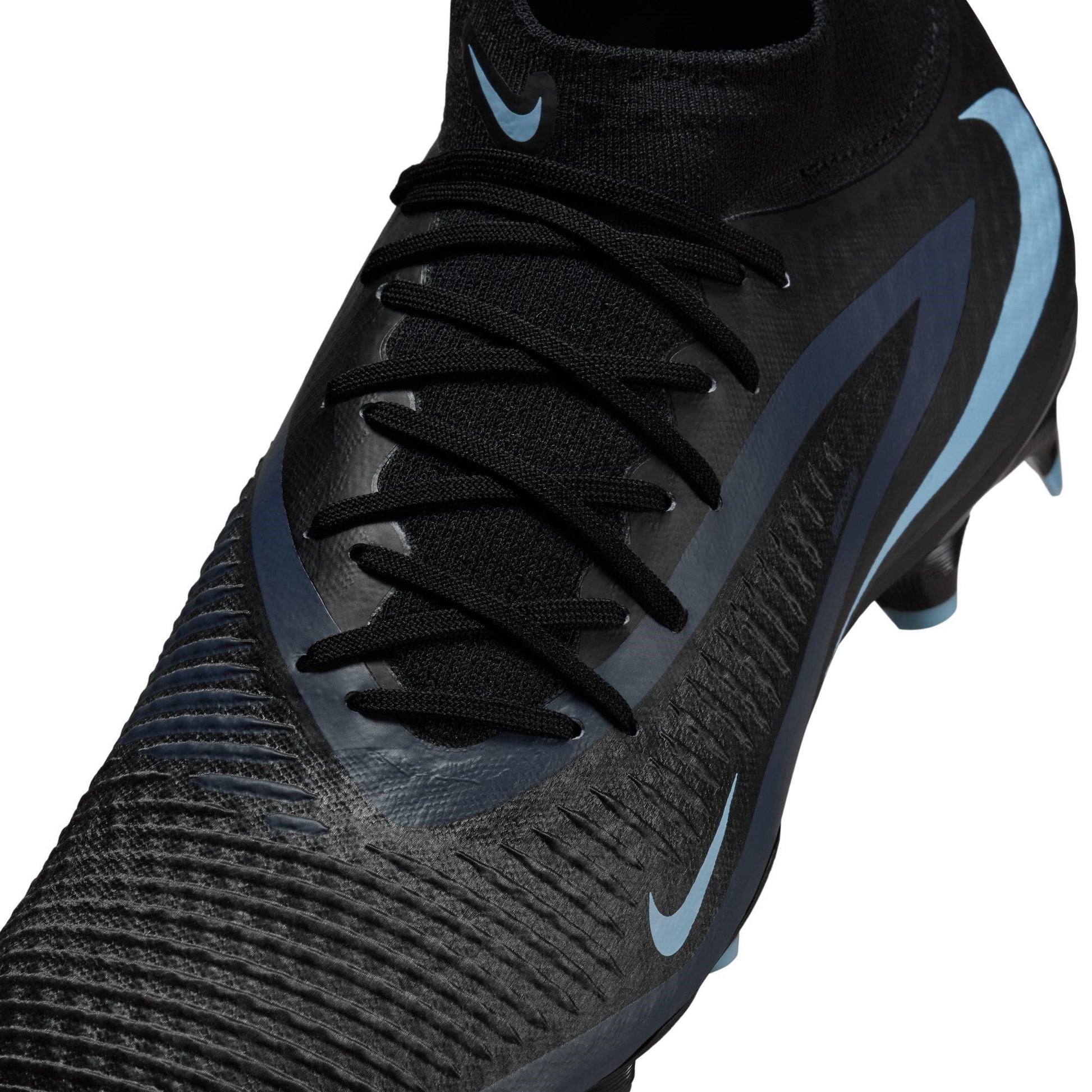 Nike Phantom 6 Academy Adults Firm Ground Football Boots