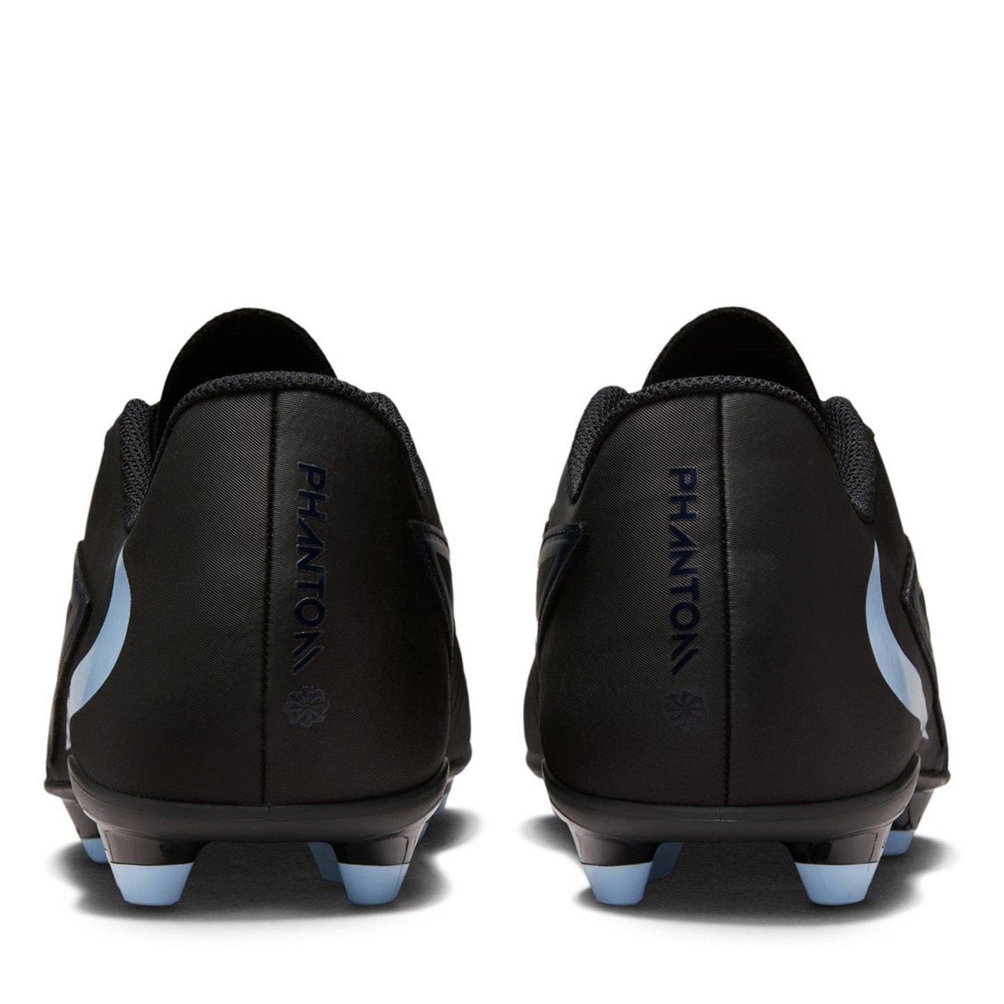 Nike Phantom 6 Low Club Adults Firm Ground Football Boots