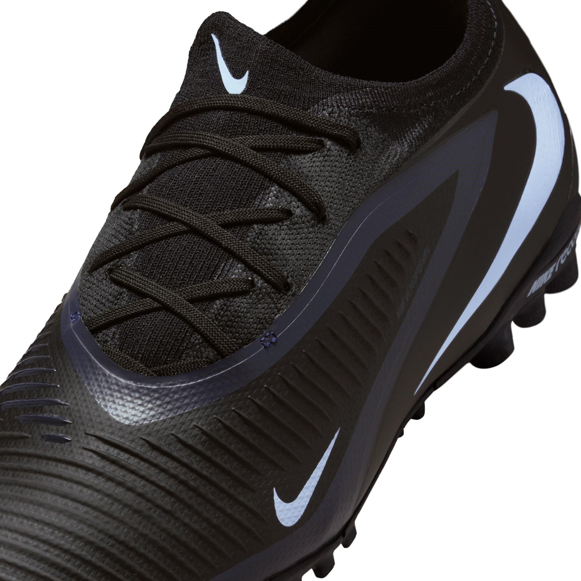 Nike Phantom 6 Low Pro Adults Firm Ground Football Boots
