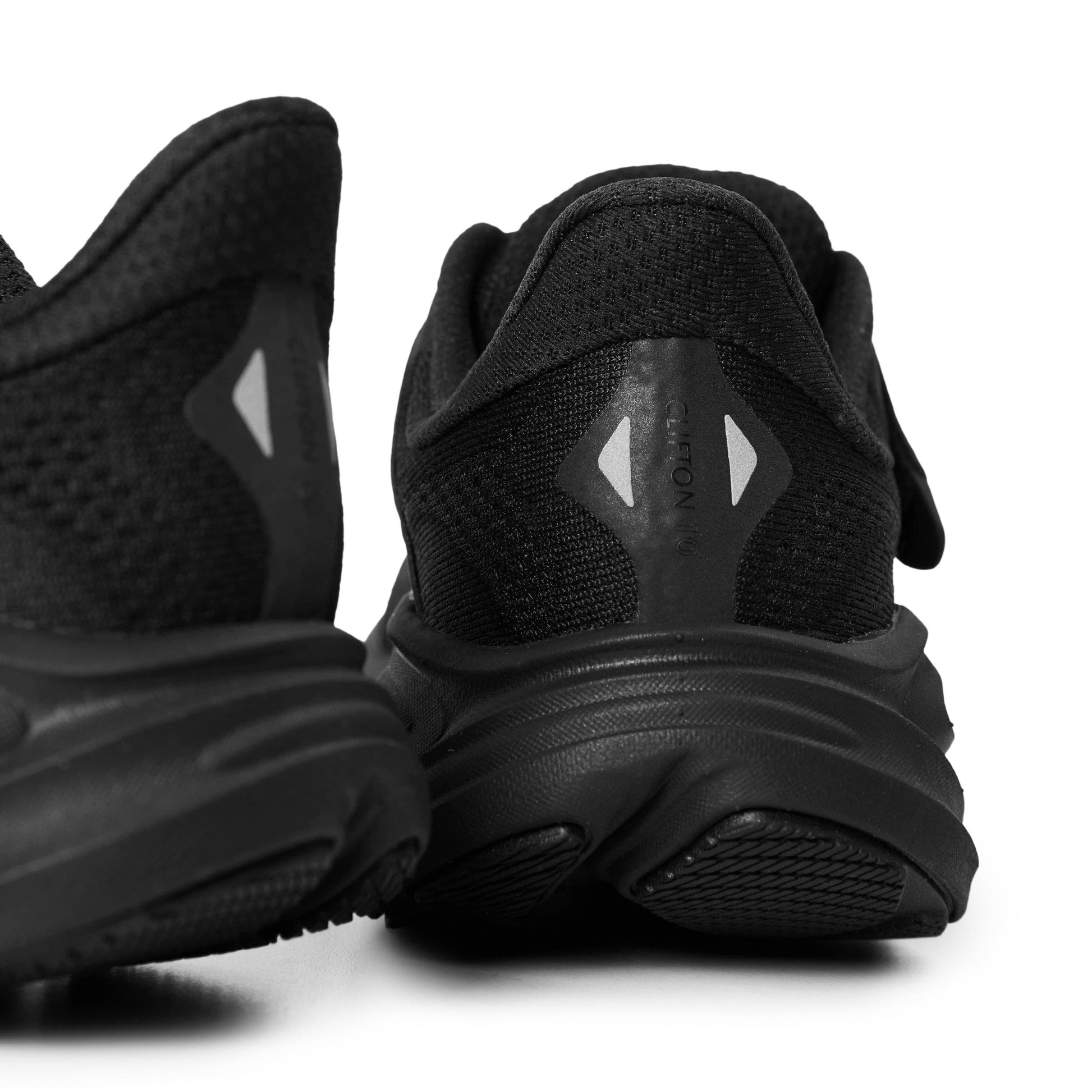 Hoka Clifton 10 Ch64