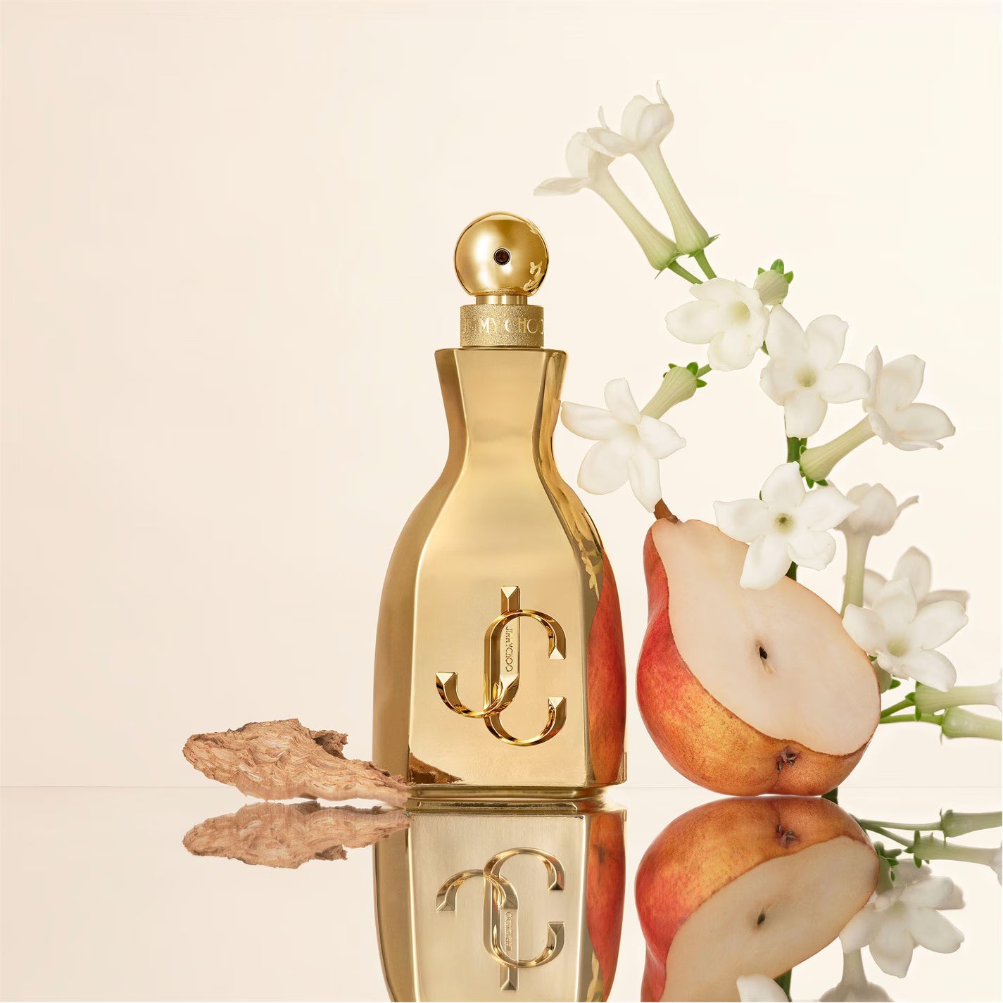 Le Parfum Gift Set: Eau de Parfum 60ml + Body Lotion 100ml