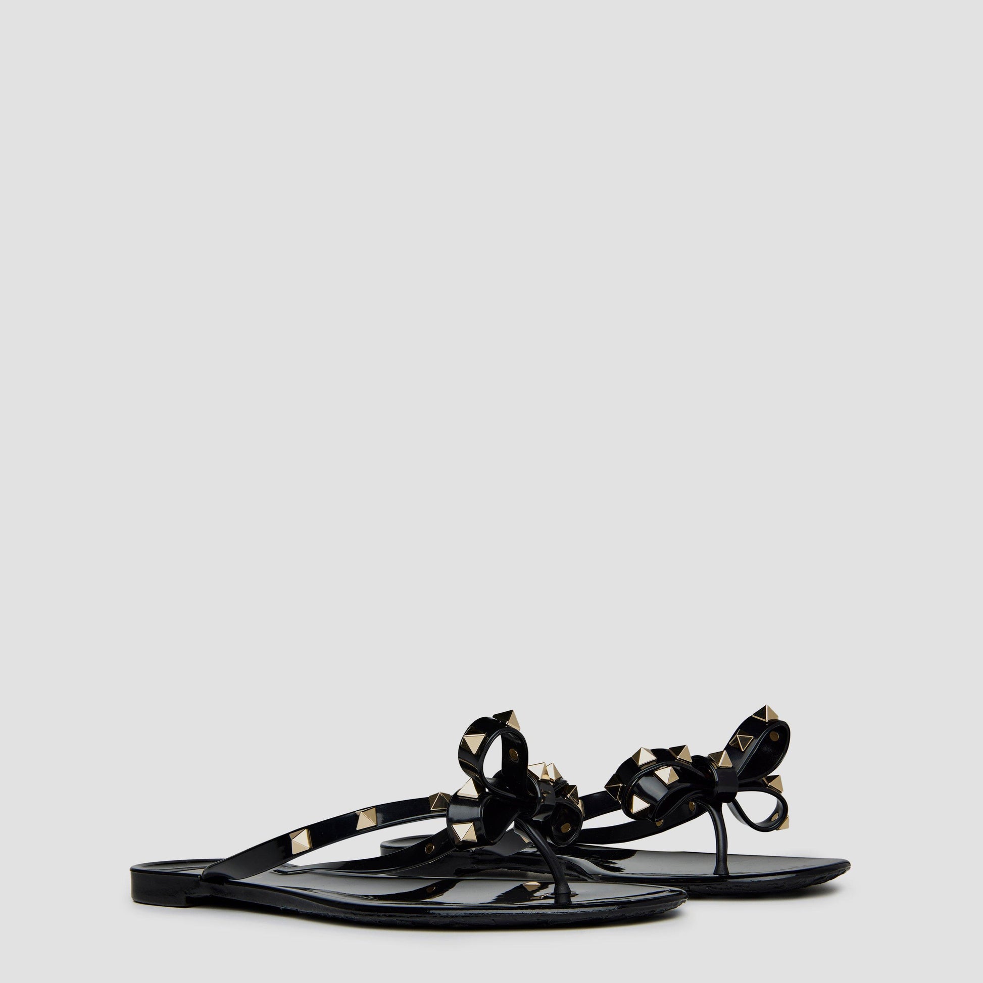 Valentino Garavani Rockstud Thong Sandals