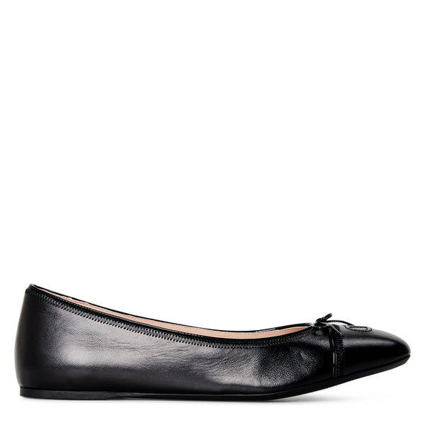 Valentino Garavani VG Vlogo Ballerina Ld63