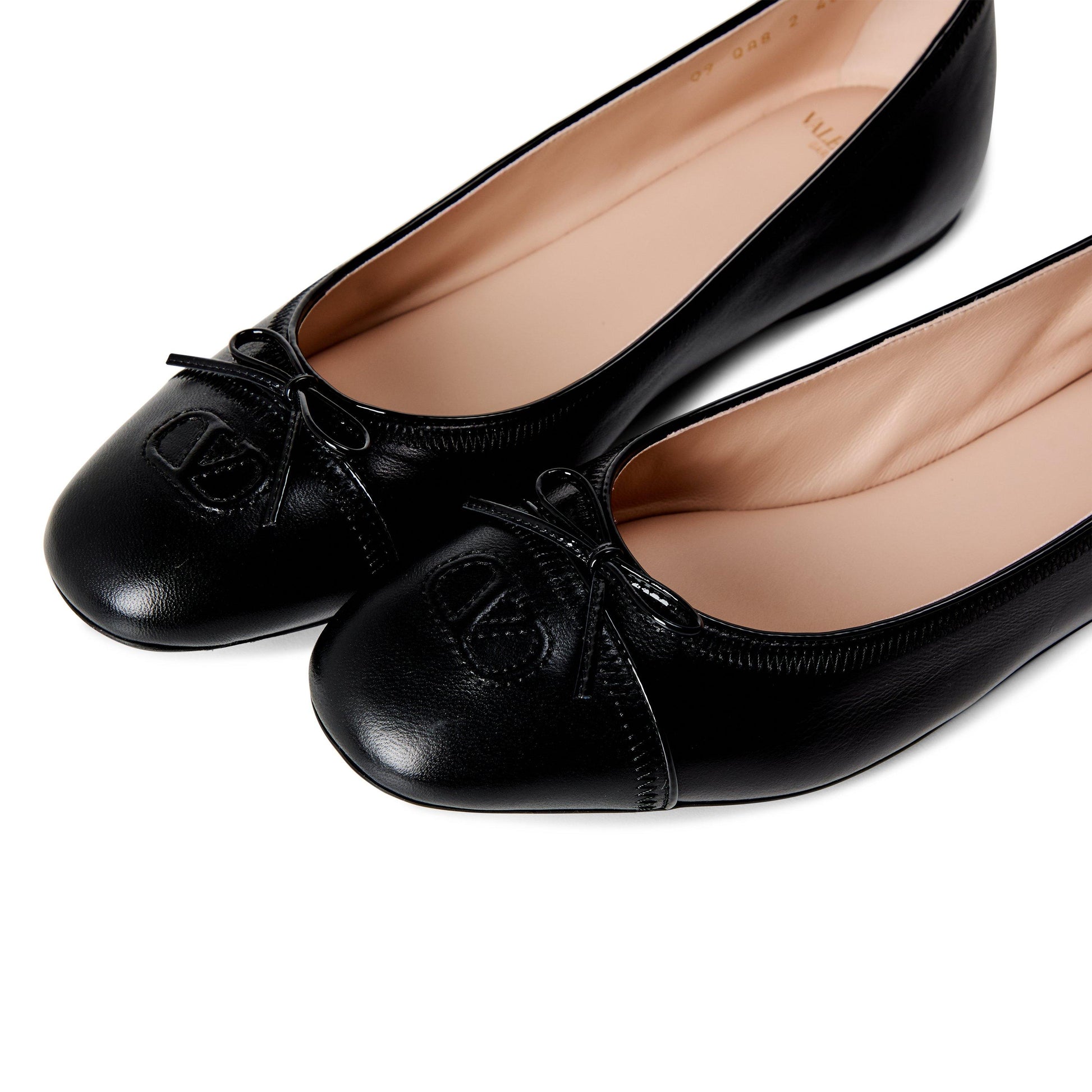 Valentino Garavani VG Vlogo Ballerina Ld63