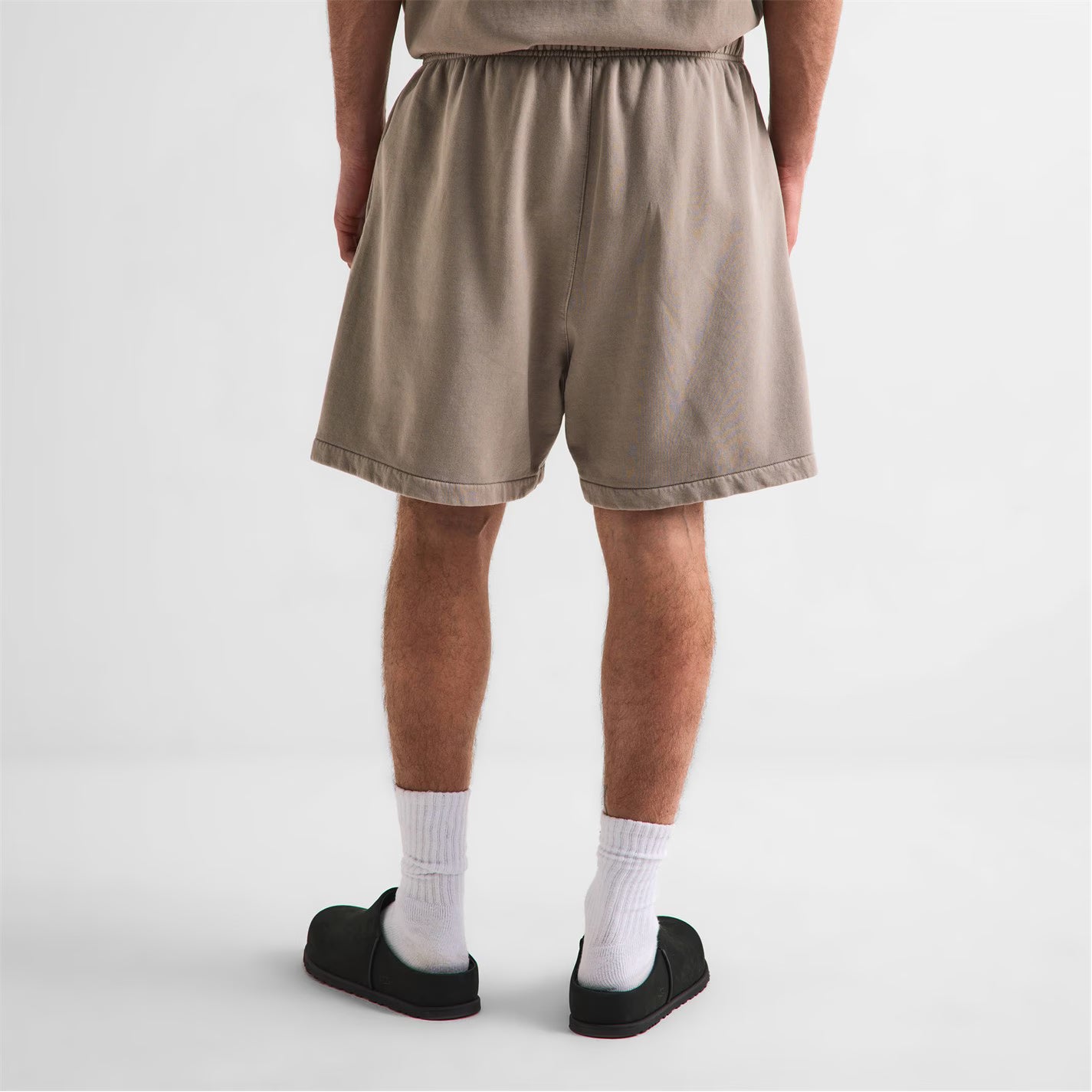 FEAR OF GOD ESSENTIALS Men's Fleece Jogger Shorts