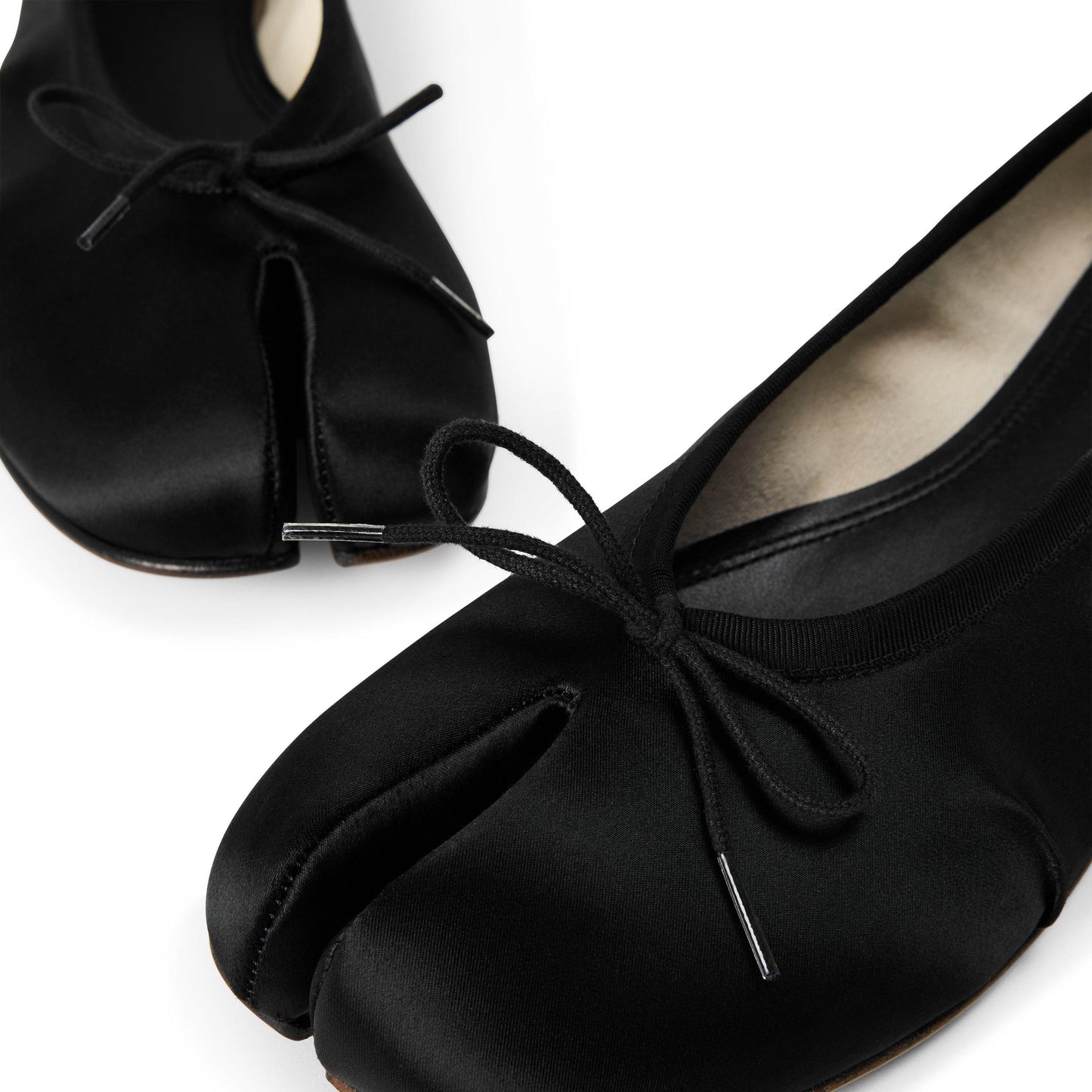 Maison Margiela Leather Tabi Ballet Flats