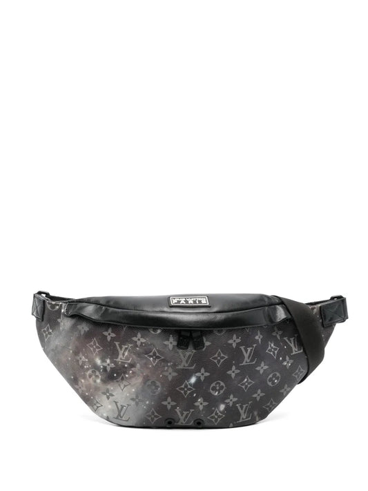 Louis Vuitton Pre-Owned Discovery PM belt bag