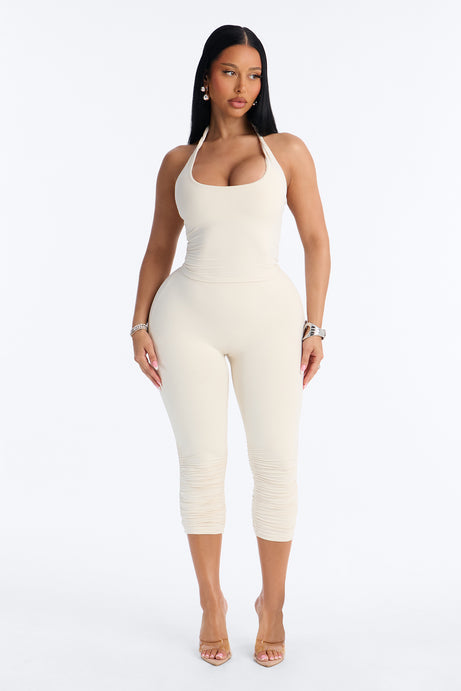 Second Skin Double Lined Ruched Low Rise Capri Legging