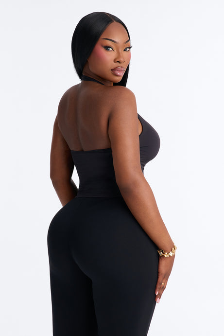 Second Skin Double Lined Ruched V Wire Halter Top - Black