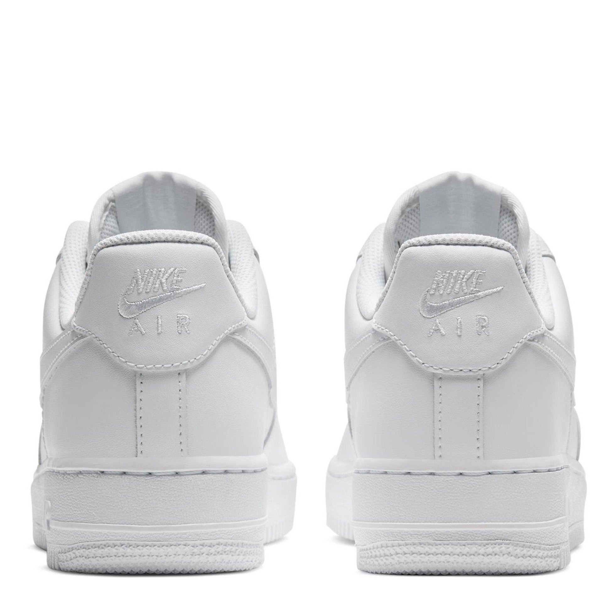 Nike Women's Air Force 1 07 Trainers