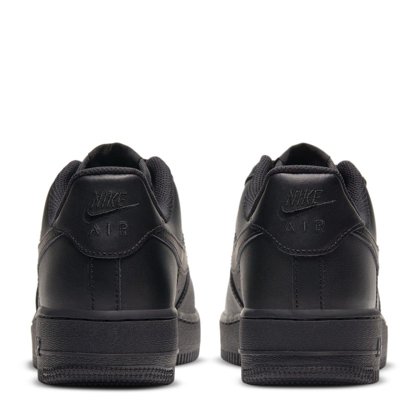Nike Women's Air Force 1 07 Trainers