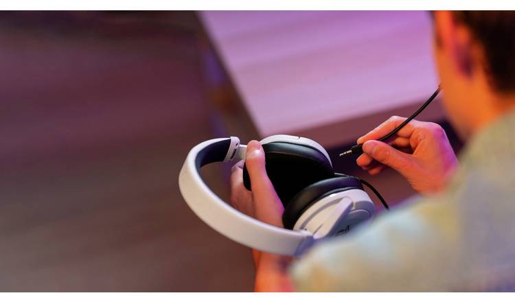 Trust GXT 498 Forta PS5 Wired Gaming Headset - White