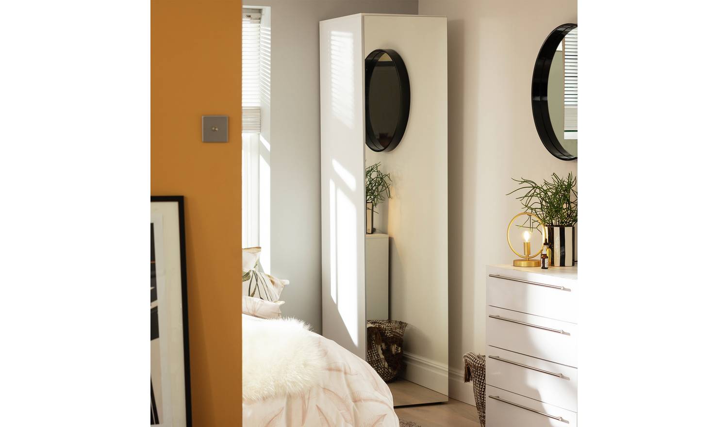 Habitat Atlas 1 Door Mirrored Tall Wardrobe - White