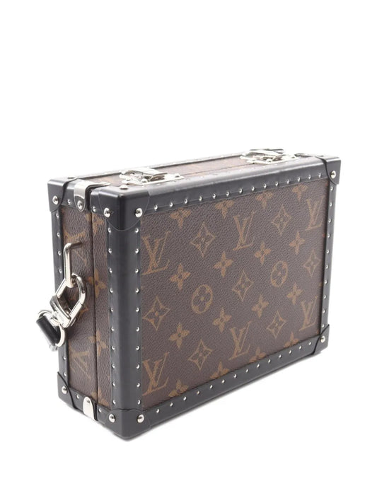 Louis Vuitton Pre-Owned 2022 monogram box shoulder bag