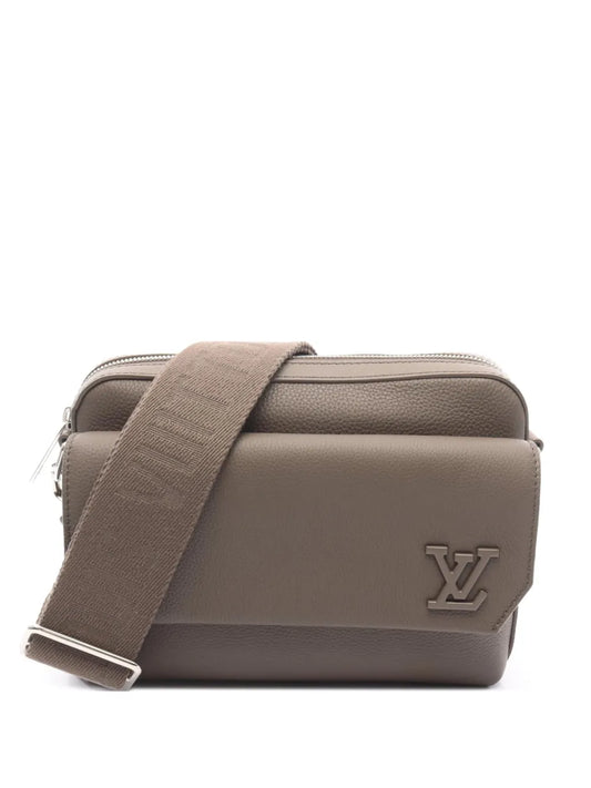 Louis Vuitton Pre-Owned 2021 logo-detail leather shoulder bag
