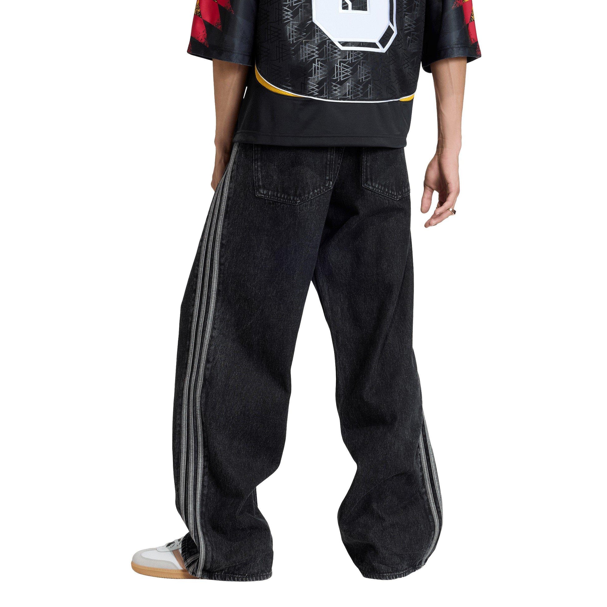 adidas Originals Adidas Firebird Jean Sn64