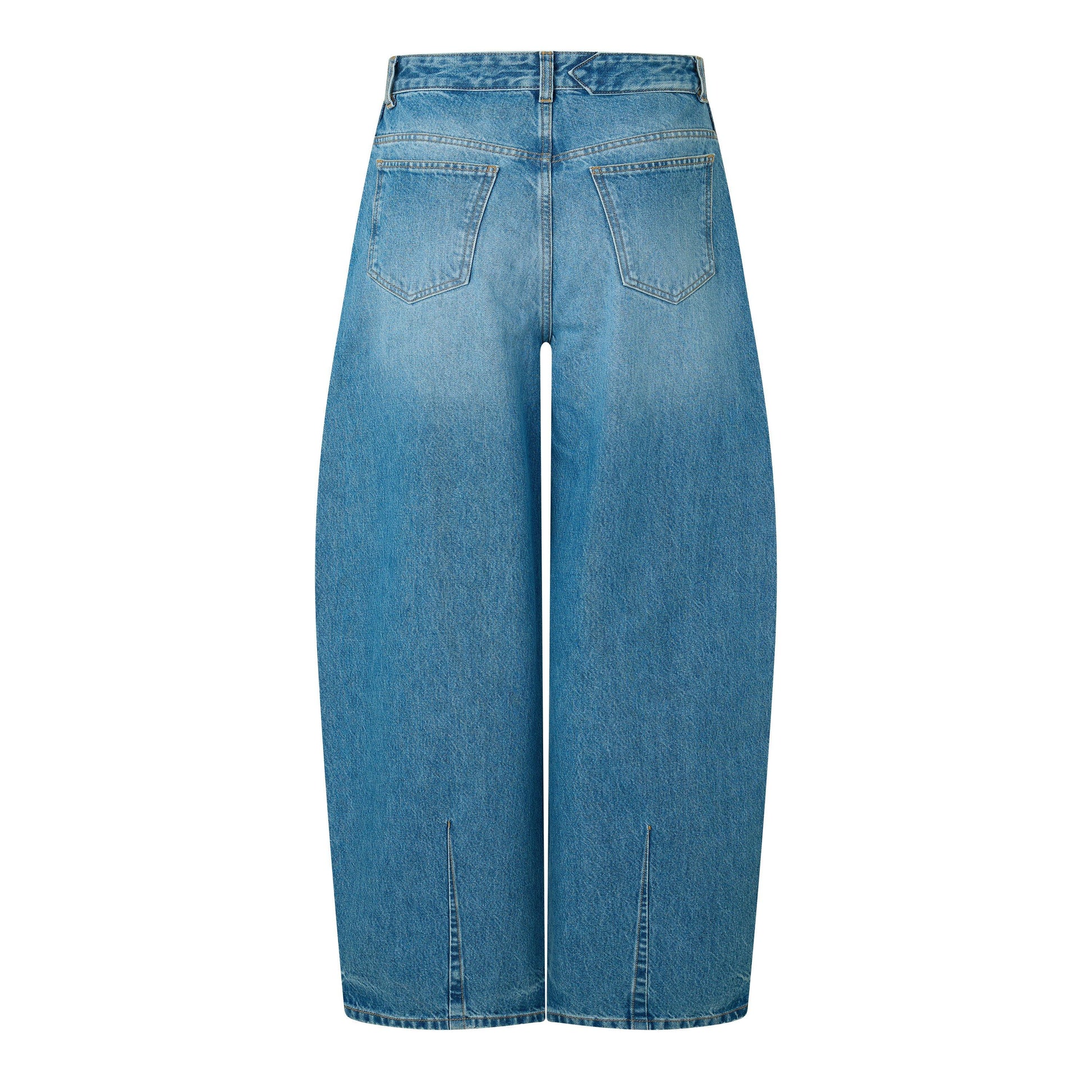 Jacquemus Women's Le De-Nimes Ovalo Tapered Jeans
