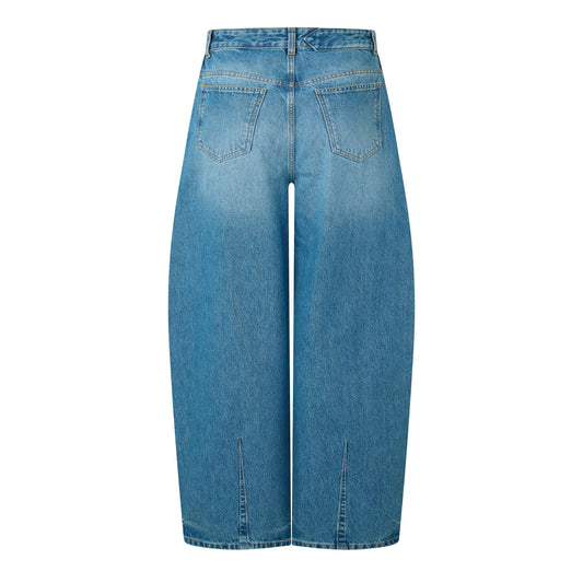 Jacquemus Women's Le De-Nimes Ovalo Tapered Jeans